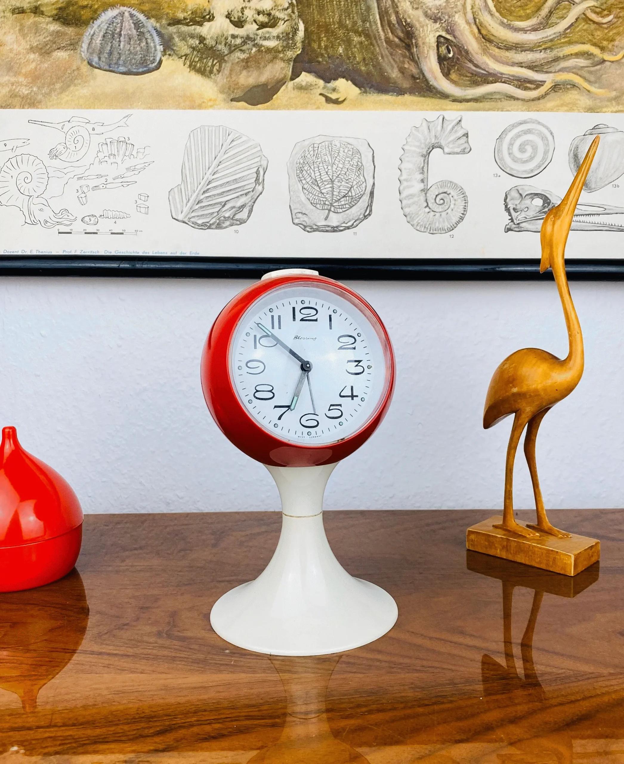 Blessing Space Age Uhr - Rot/Weiß - Tulpenfuß - Vintage - Made in West Germany