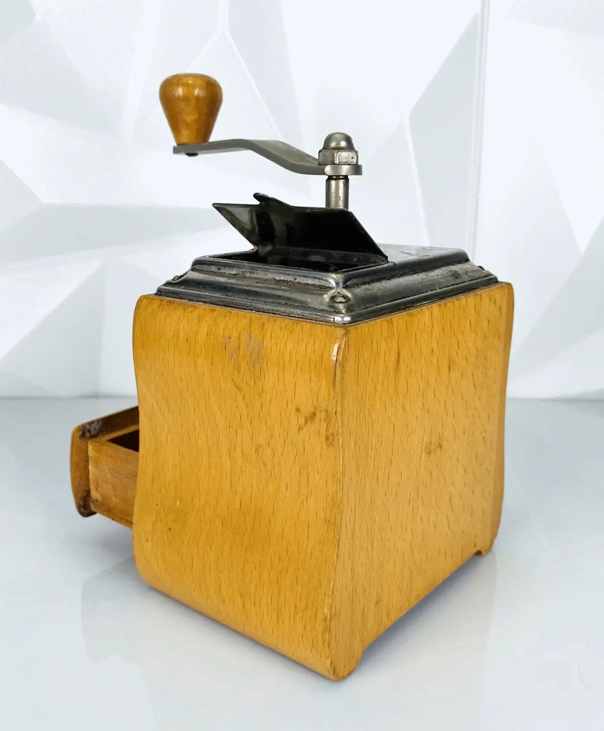 Dienes Kaffeemühle Mokka aus Holz - Vintage Handmühle 1950er