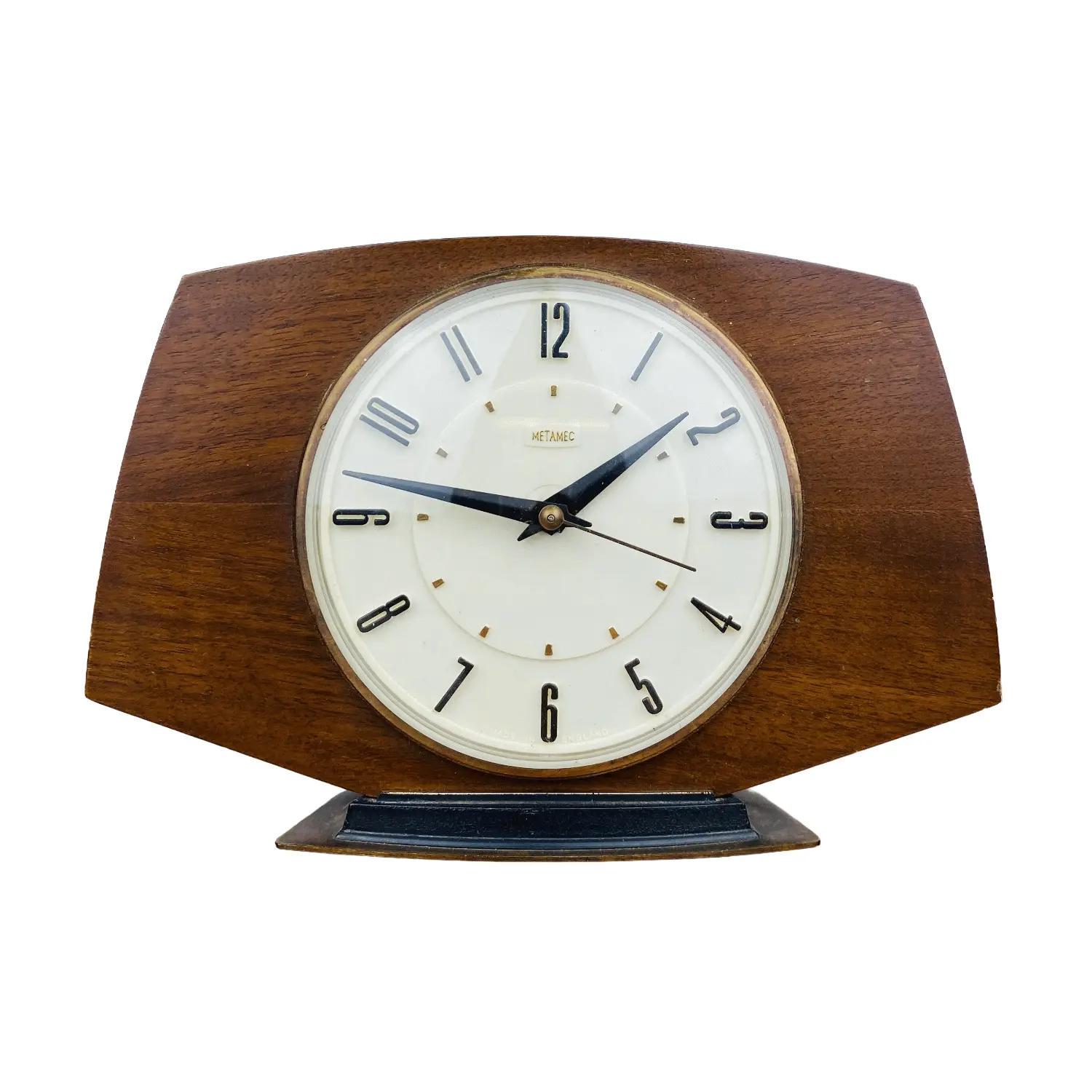 Metamec Tischuhr - Holzgehäuse - Mid-Century Modern - England - 1960er Jahre