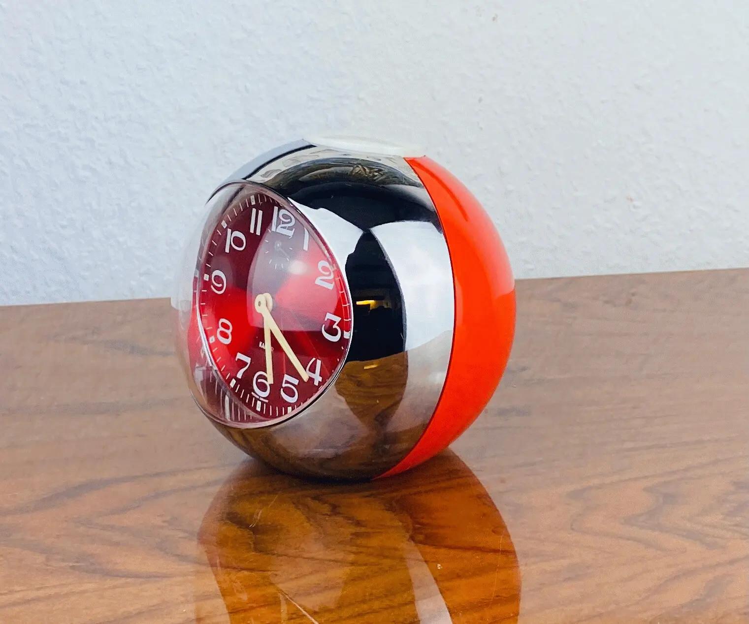 Kaiser Tischuhr mit Alarmfunktion - Rot - Chrom - Vintage - Made in Germany