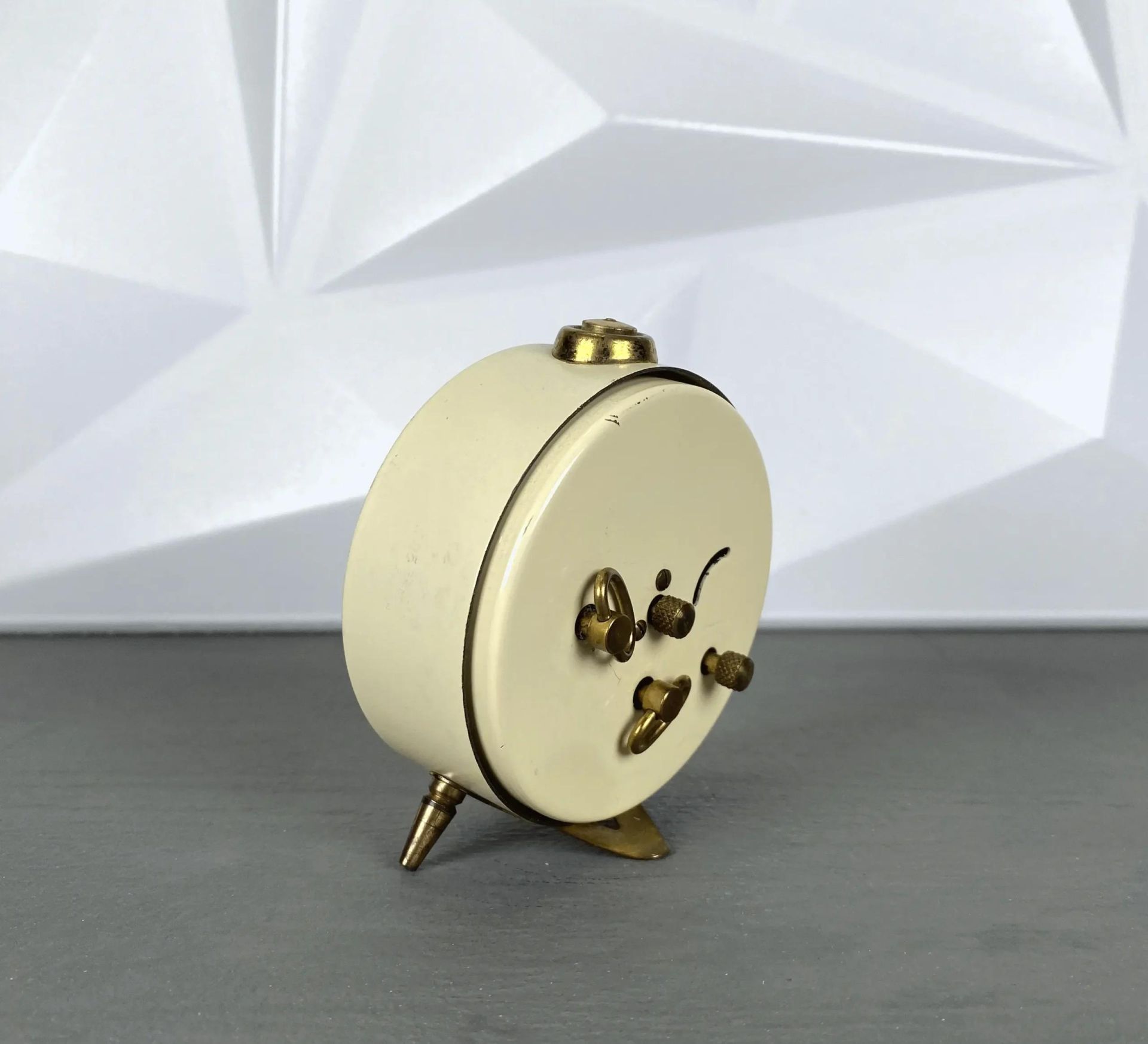 BLESSING Retro Wecker | Cremeweiß & Gold | Made in West Germany | Mid-Century Look